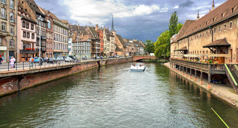 Jakie są pięć głównych rzek we Francji?