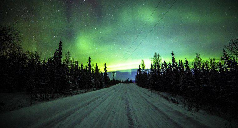 Czy istnieje sześć miesięcy ciemności na Alasce?