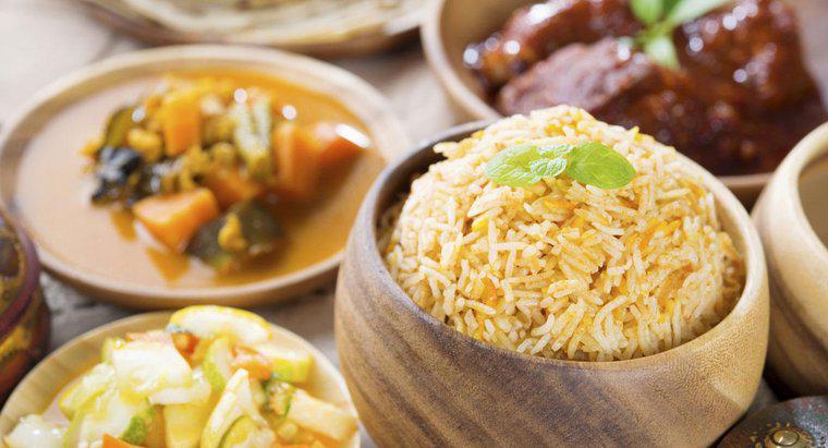 Jakie produkty spożywcze są spożywane podczas Diwali?