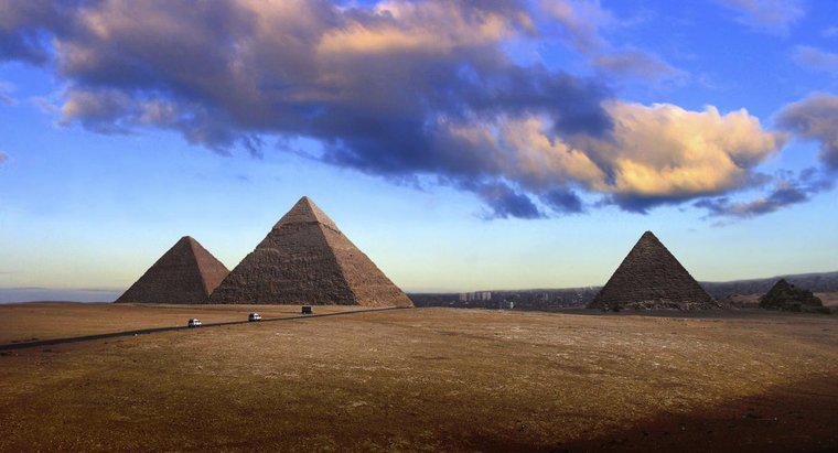 Jakie są zasoby naturalne Egiptu?