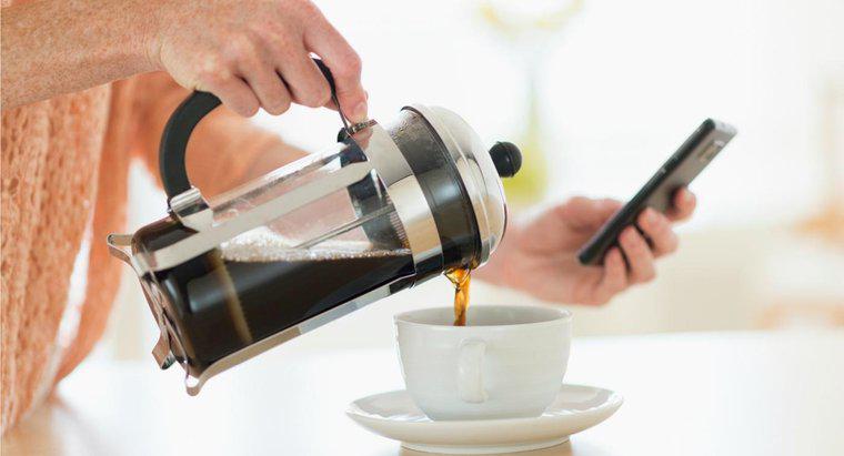 Jak usunąć francuską prasę do kawy?