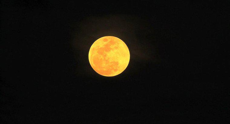 Jakie jest znaczenie żółtego księżyca?