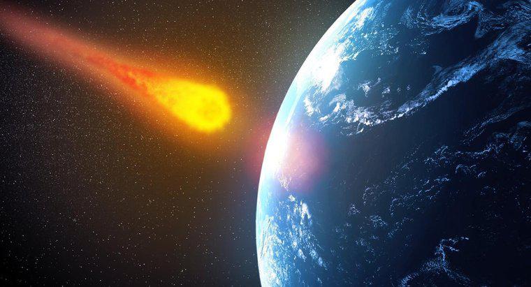 Kiedy następna asteroida jest przewidziana do uderzenia w Ziemię?