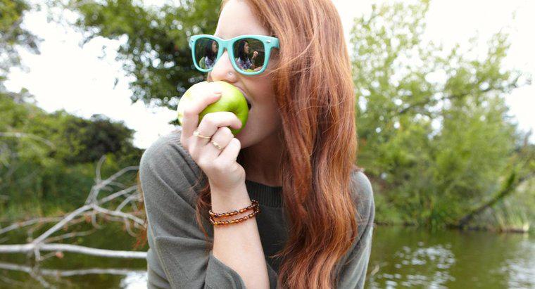 Ile kalorii zajmuje trawienie jabłka?