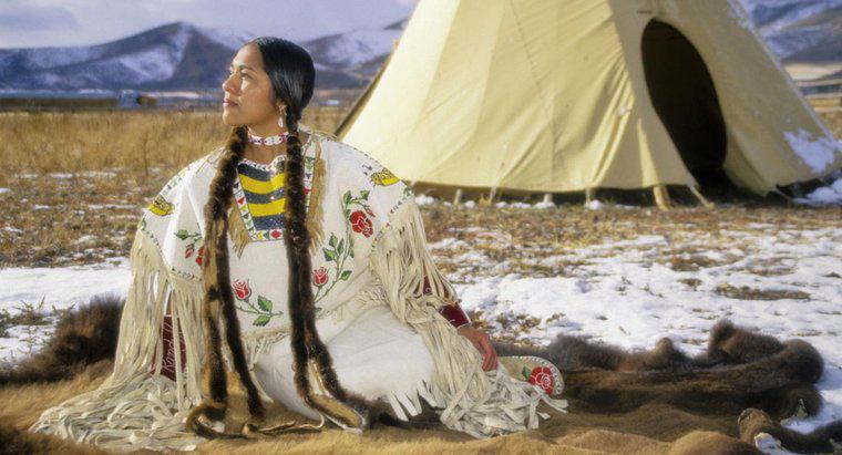 Co nosili rdzenni Amerykanie?