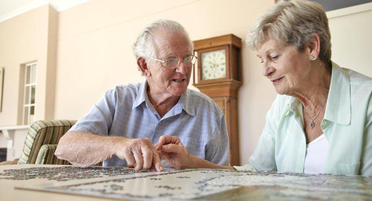 Jakie są objawy demencji u osób w podeszłym wieku?